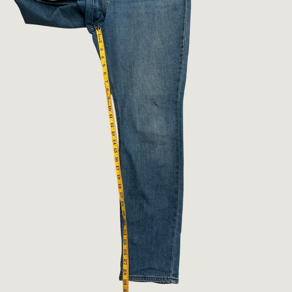 Old Navy Wow Straight High Rise Jeans Womens 14 Medium Wash Blue Stretch Denim - Picture 8 of 8